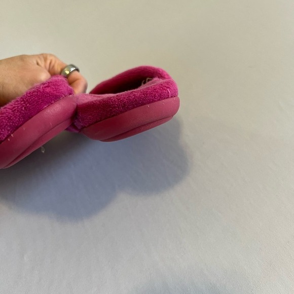 Vionic Lydia Pink fuzzy flip flop sandals 7.5 - Picture 6 of 8